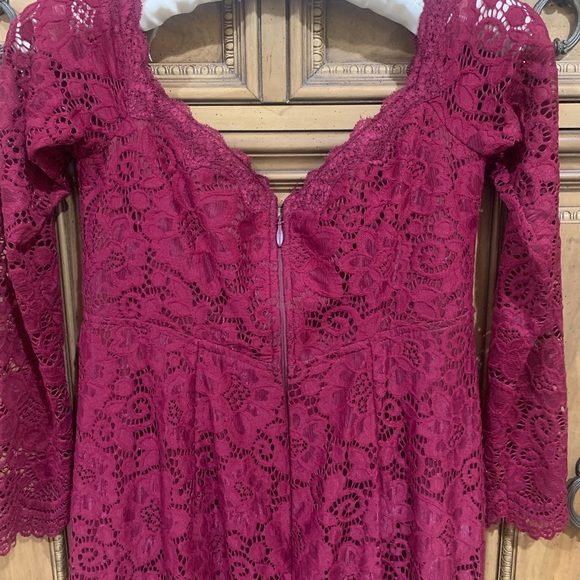 PinkBlush Lace Off Shoulder Mermaid Maxi Dress - Picture 5 of 7